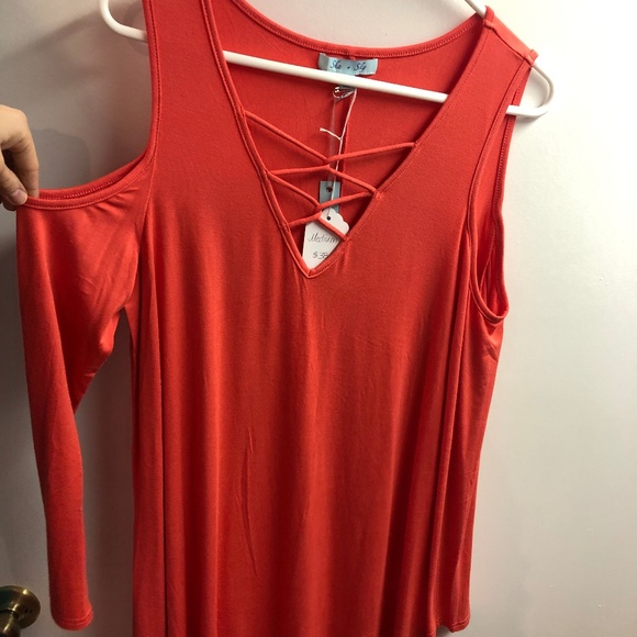 Coral cold shoulder dress - Picture 2 of 2